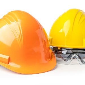 Safety helmets (color-coded by role)